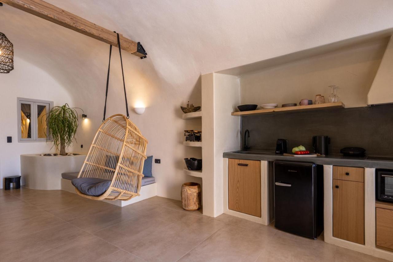Sando Traditional Cave Villas With Jacuzzi And Sea View Vourvoúlos Exteriér fotografie